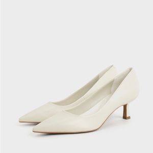 Charles & Keith Off White Pointed Kitten Heel Pumps size EU 41